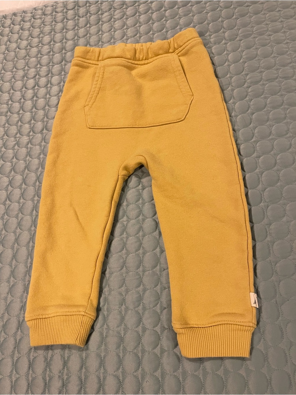 easy-peasy Kangaroo Pocket French Terry Jogger 24 Months Yellow Organic Cotton